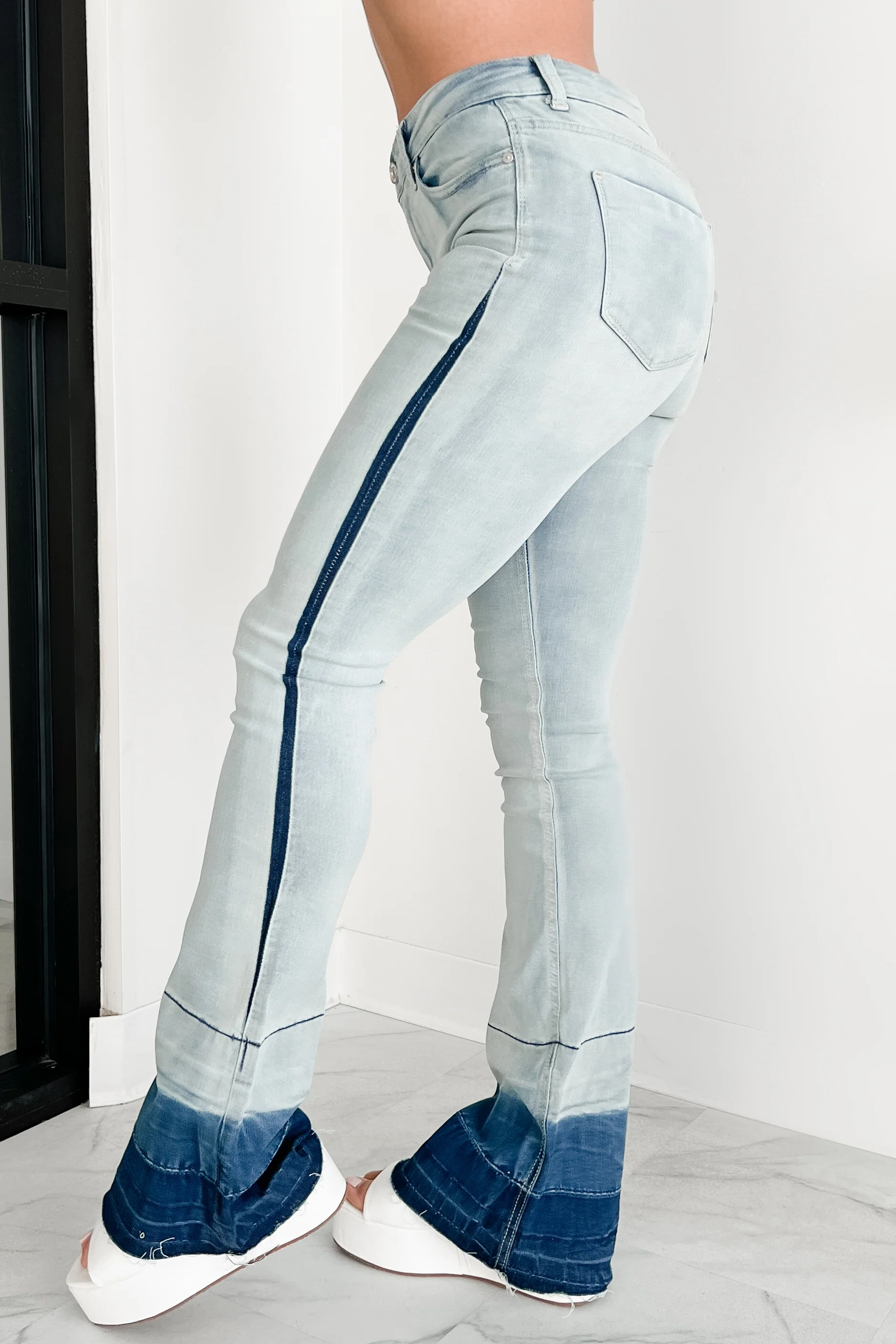 Jett High Rise Dip Dye Indigo Reign Flare Jeans (Light Wash)