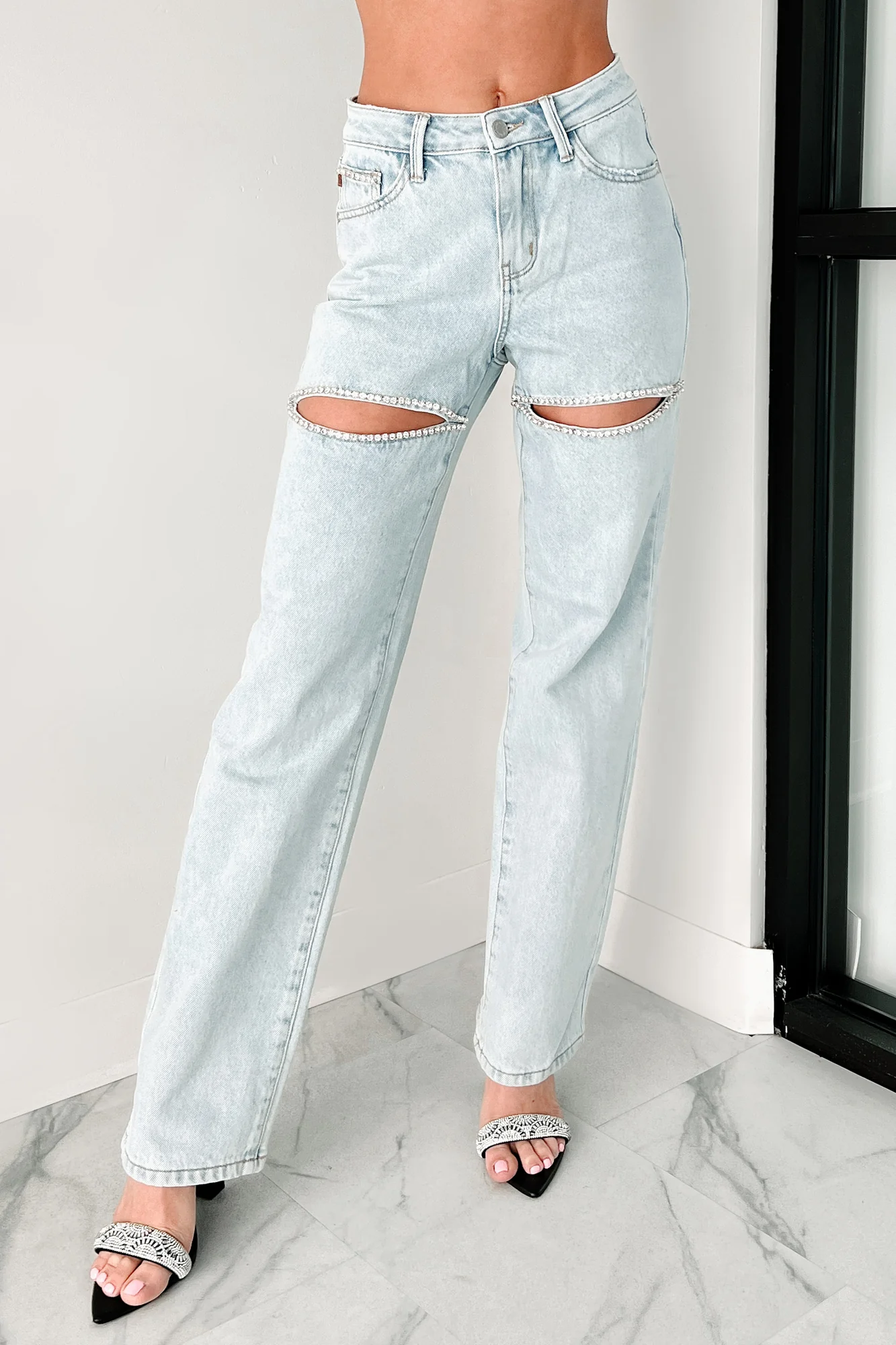 Joyner High Rise Straight Fit Judy Blue Rhinestone Slit Jeans (Light)