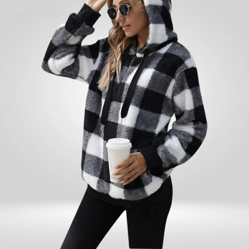 Amanda - Elegant Half-Zip Sweater