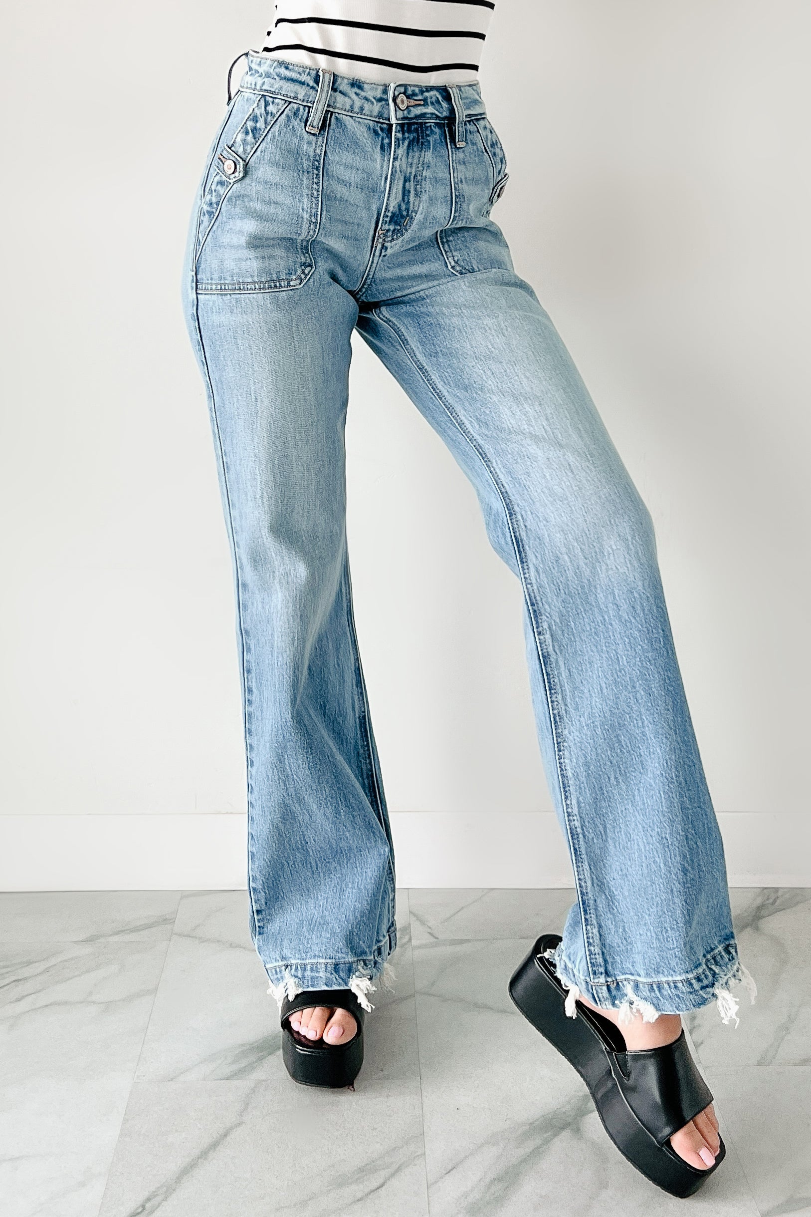 Fitzgerald High Rise Wide Flare Kancan Jeans (Medium)