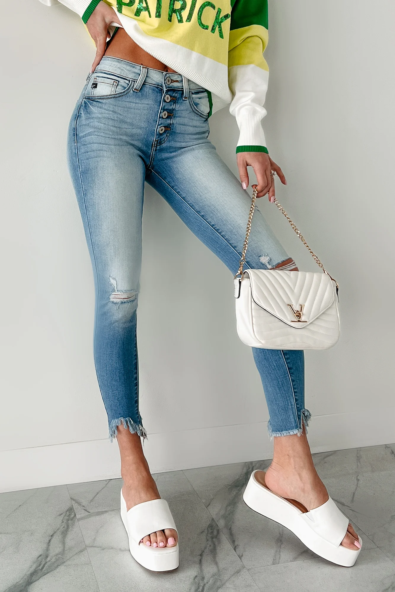 Connie High Rise Button Fly Kancan Skinny Jeans (Medium)