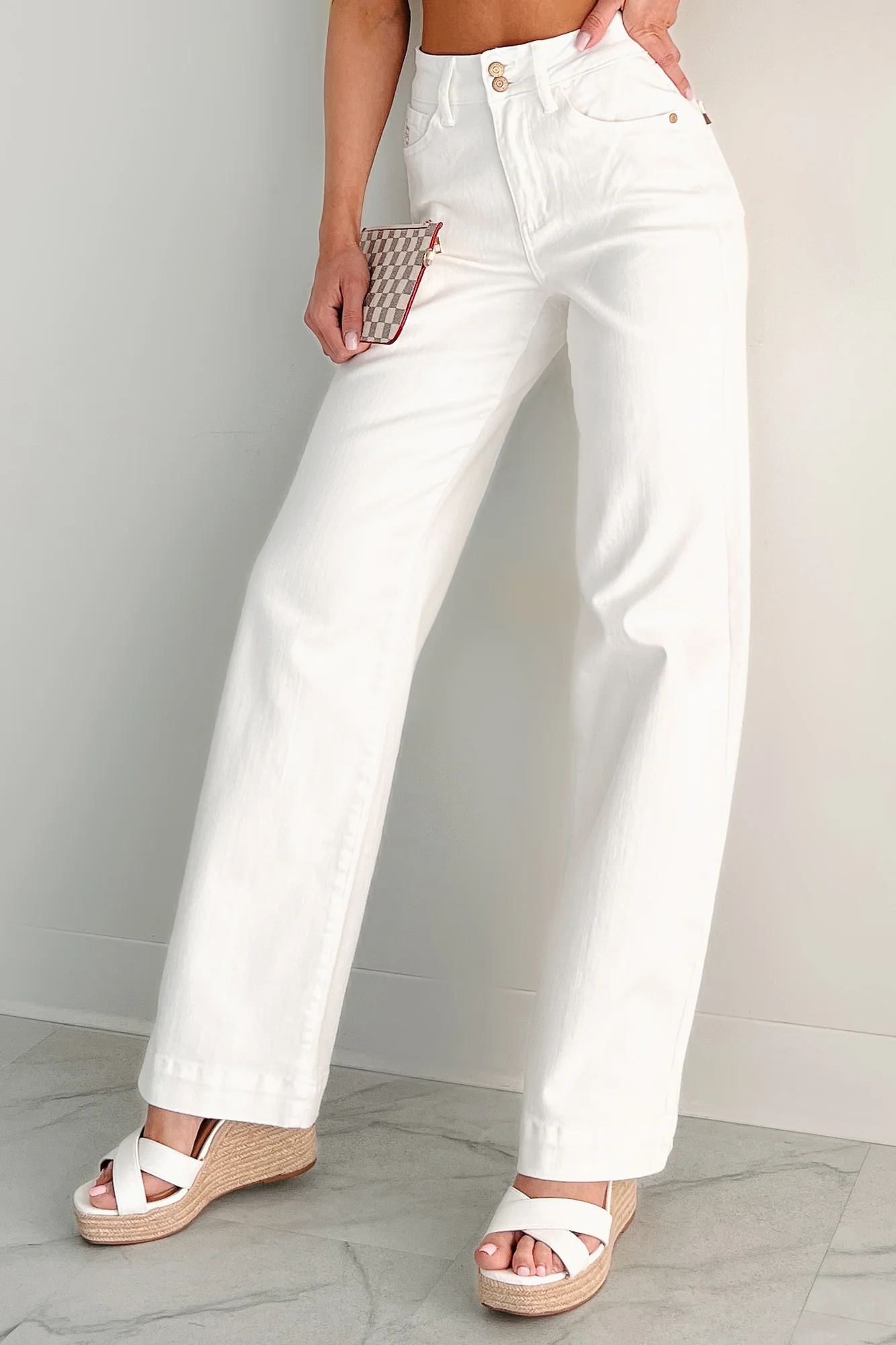 India High Rise Wide Leg Judy Blue Jeans (White)