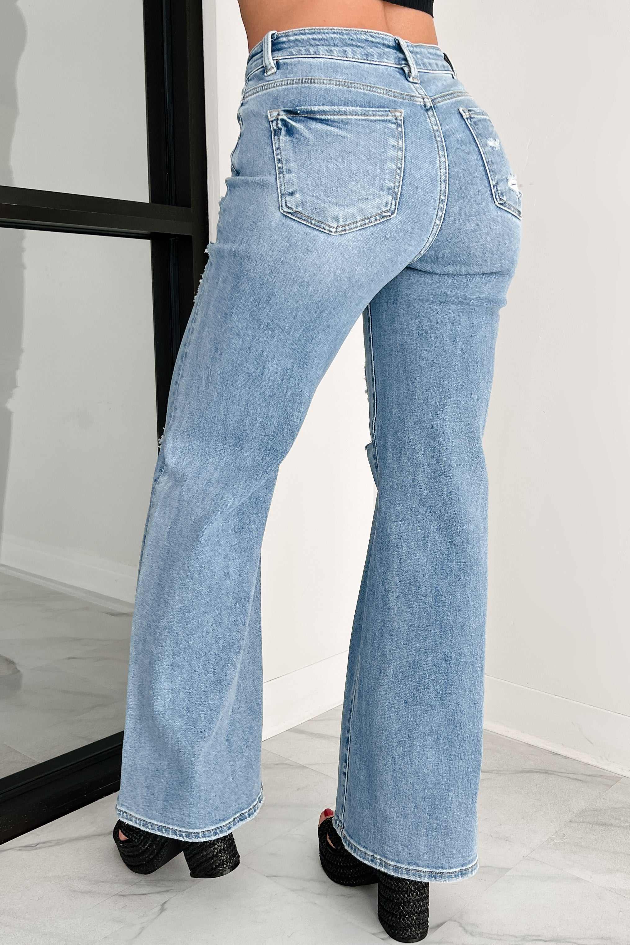Desirae High Rise Wide Leg Risen Jeans (Light)