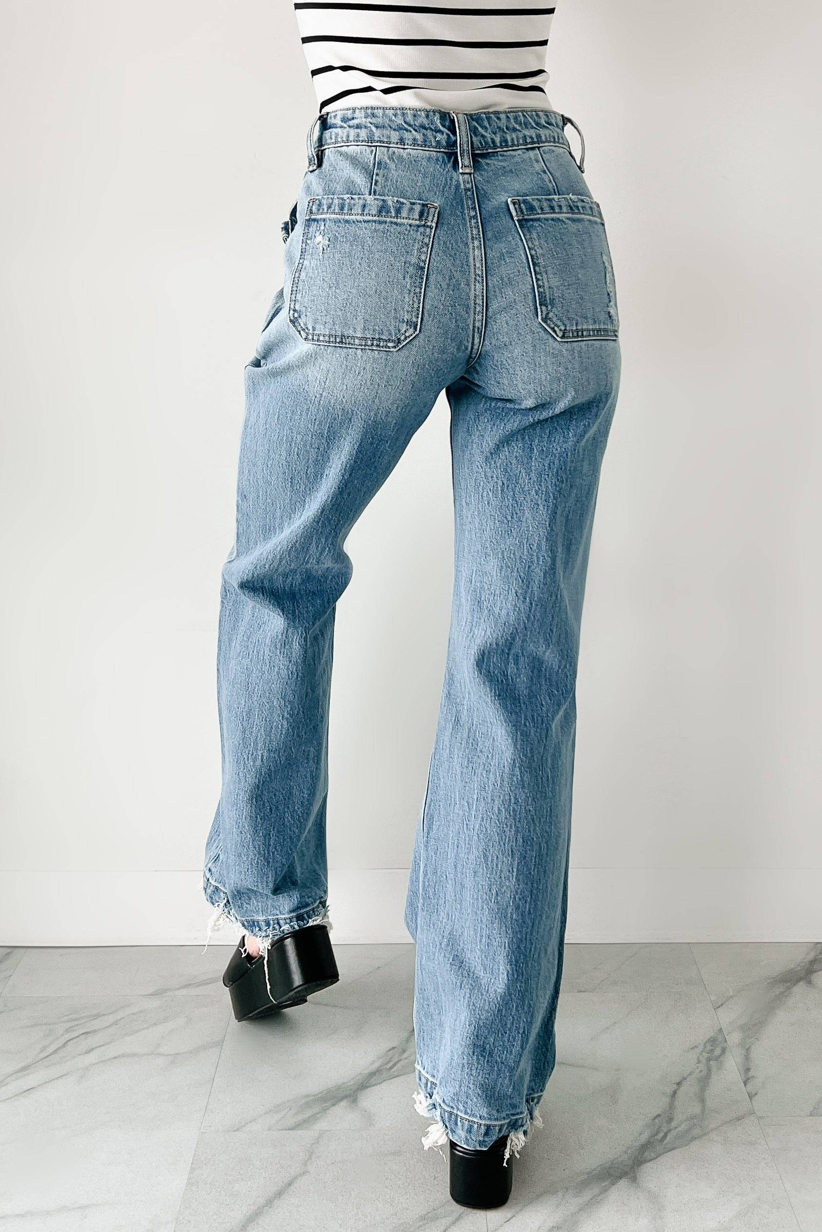 Fitzgerald High Rise Wide Flare Kancan Jeans (Medium)