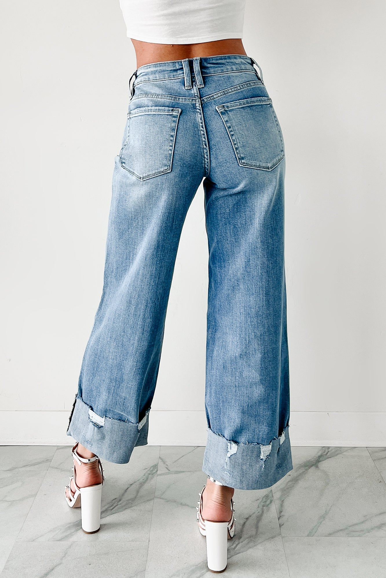 Juliette High Rise Cuffed Wide Leg Vervet Jeans (Medium)