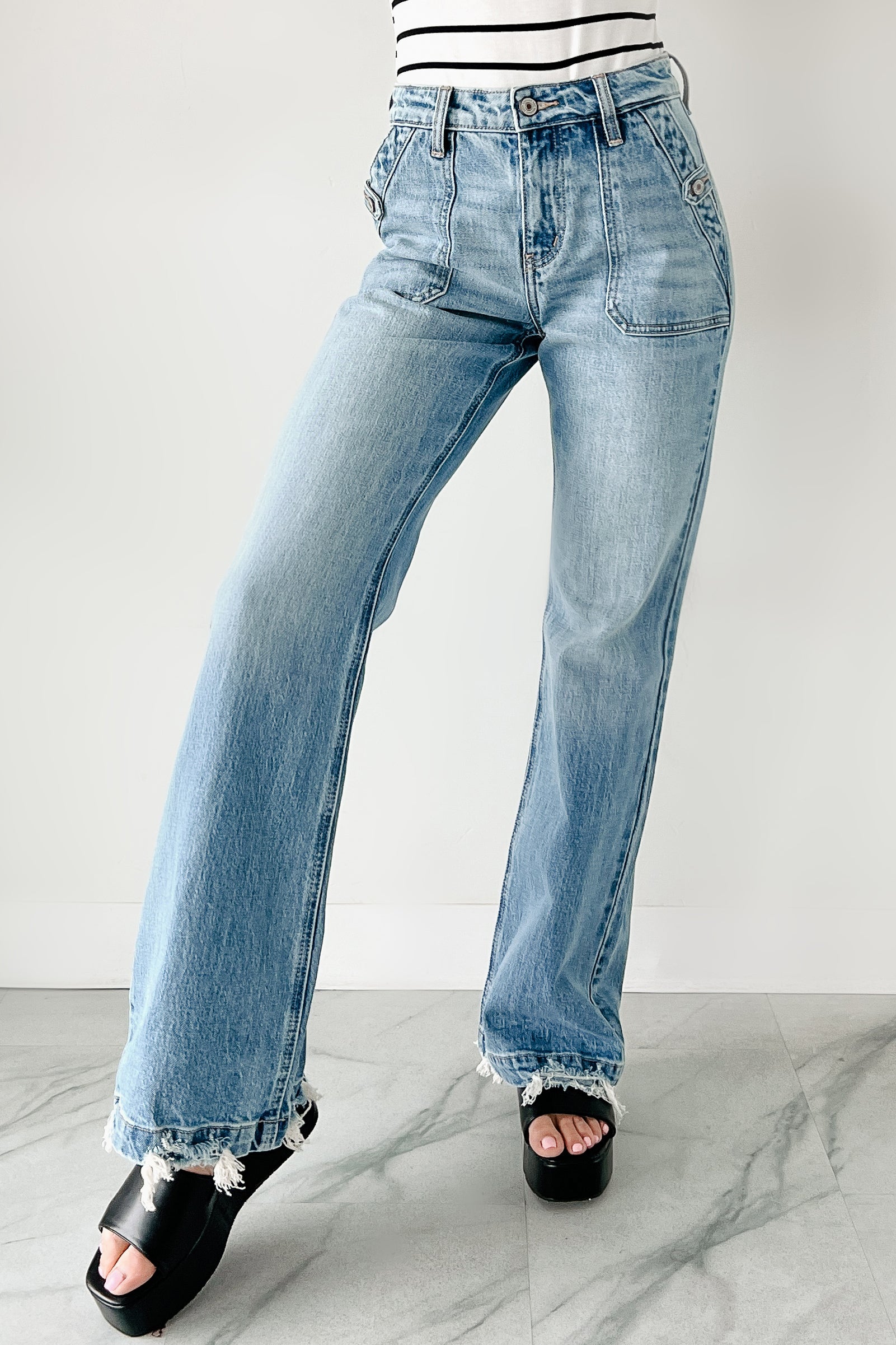 Fitzgerald High Rise Wide Flare Kancan Jeans (Medium)
